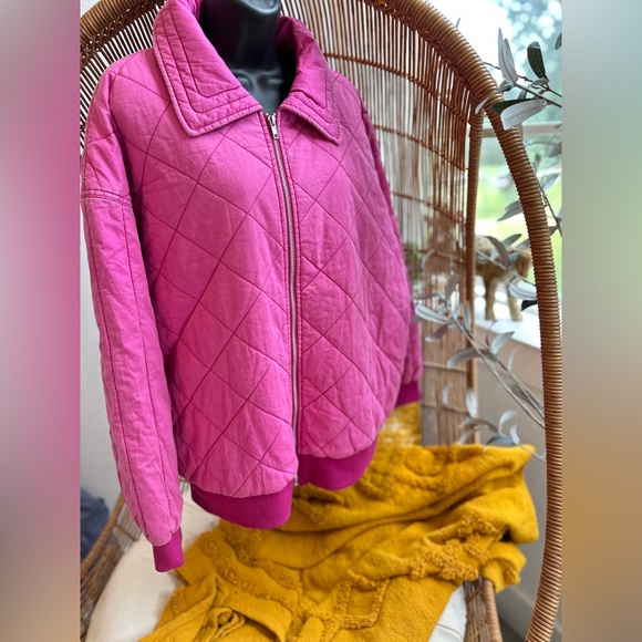 NWT Wild Fable Pink Bomber Size Large Quilted Full Zip - Picture 7 of 14